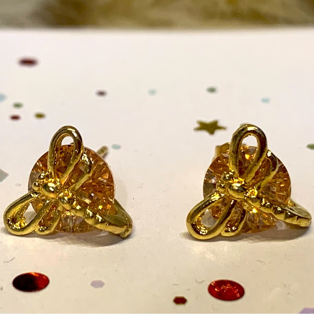 Stud earrings set
